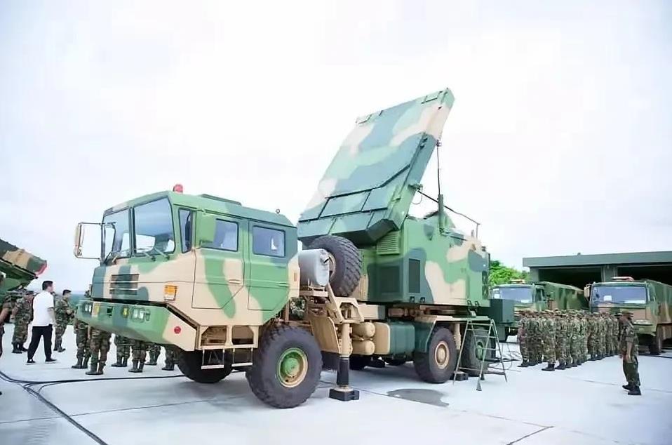 凯山防空导弹系统类似于红旗-9防空导弹系统，只可惜柬埔寨只买了一套守卫首都地区并
