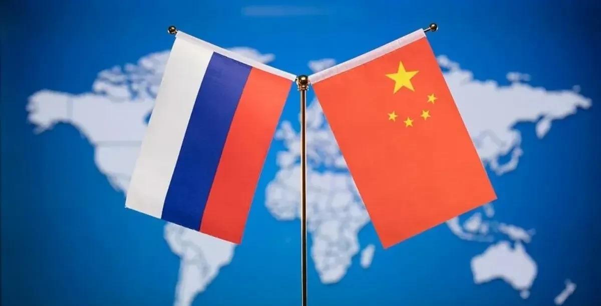 对于中美贸易战，俄罗斯表了态！4月28日，在巴西举行的金砖外长会议上，在与我们王