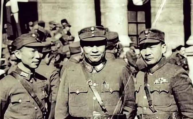 1949年7月，蒋介石抵达广州，张发奎向李宗仁提议：“时机成熟，我们发动政变，逮