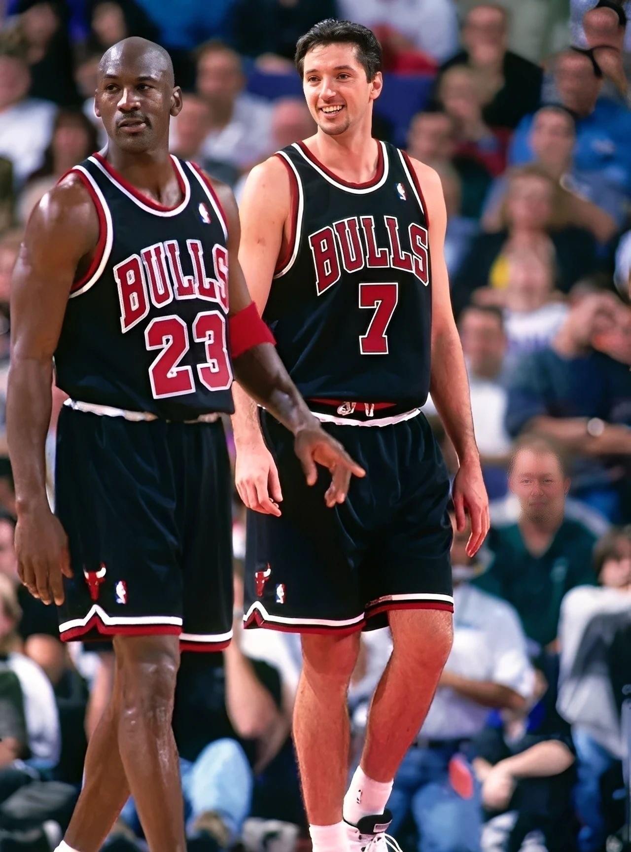 以前的 Air Jordan Team 系列 什么水平？
