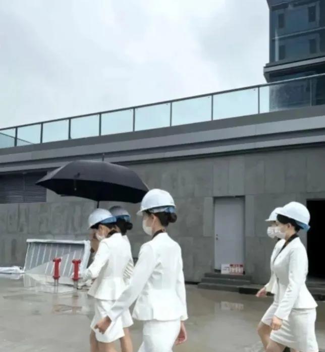 工地上这样都是什么级别的领导