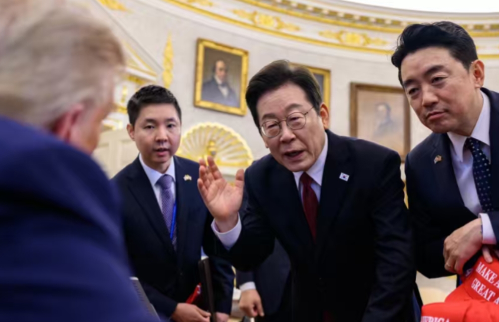 李在明和尹锡悦没什么不一样的，同样都是卑躬屈膝的对着美国。

美国对他们的拿捏那
