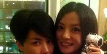 赵，黄的婚姻结合，就是王菲的介绍人，也就是媒婆，王菲的撮合才让赵，黄走到了一起，