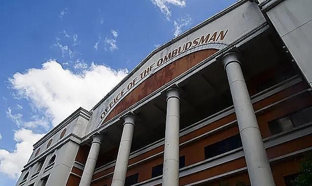 菲律宾监察员办公室已将政府服务保险系统总裁何塞·阿努尔福·“威克”·维洛索置于预