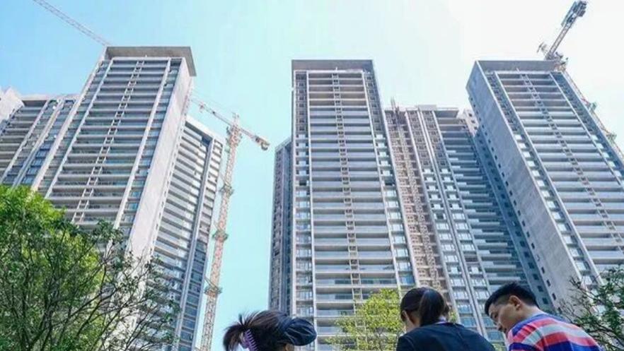 中央会议刚开完，为了救楼市，第一个掀桌子的城市就出现了