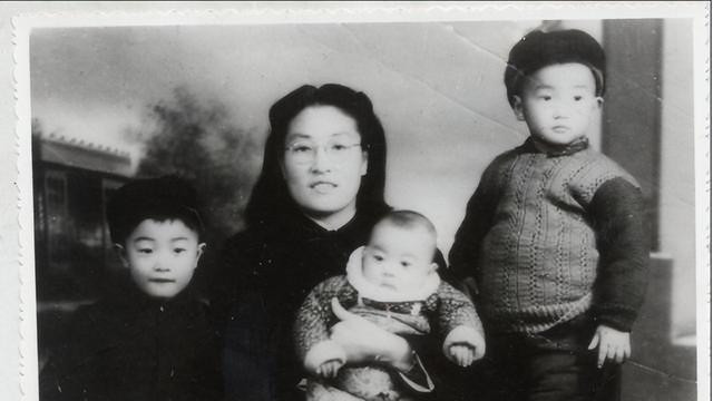 刘青山死后多年，他的三个儿子找到举报者李克才：请为我父亲平反