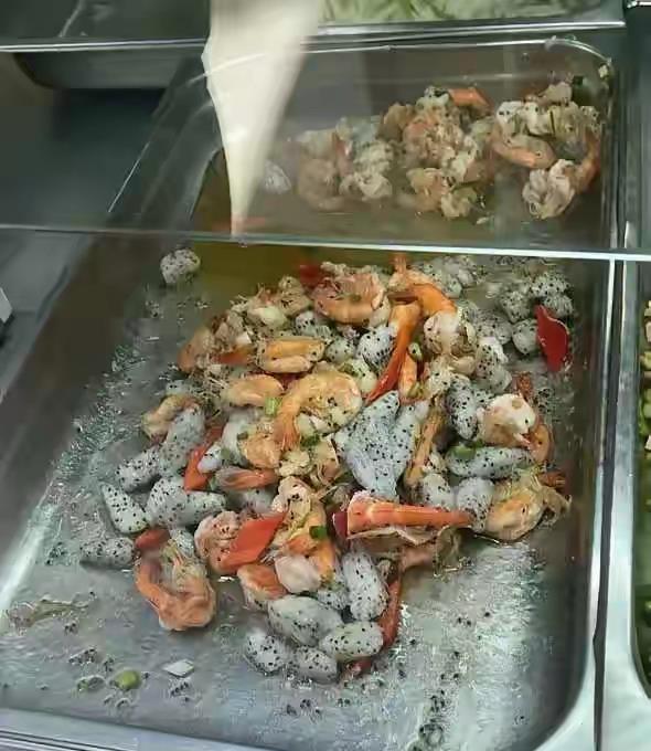 学校食堂的中餐，你们吃过吗