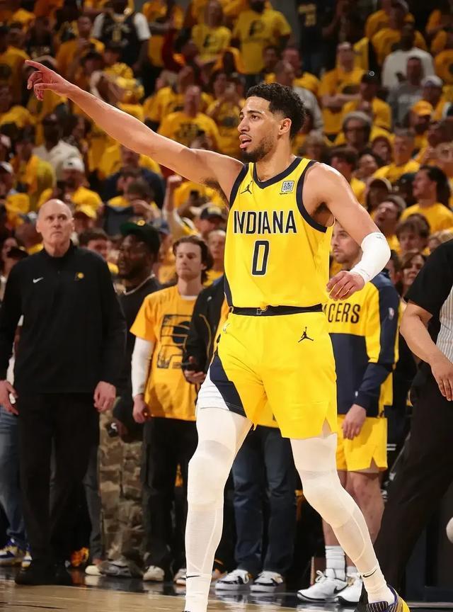 NBA总决赛第6场，亚历山大与哈利伯顿不是一个级别！！
亚历山大，出战31分钟，