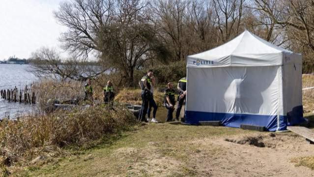 清华留荷高材生离奇殒命异国湖底 百万网民追问：消失的20天发生了什么？
