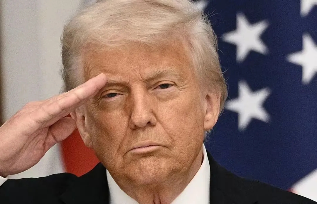 以伊隔空之战，伊朗虽然进行了反击，说句实话，已经显出兵败如山倒的地步。从叙利亚的