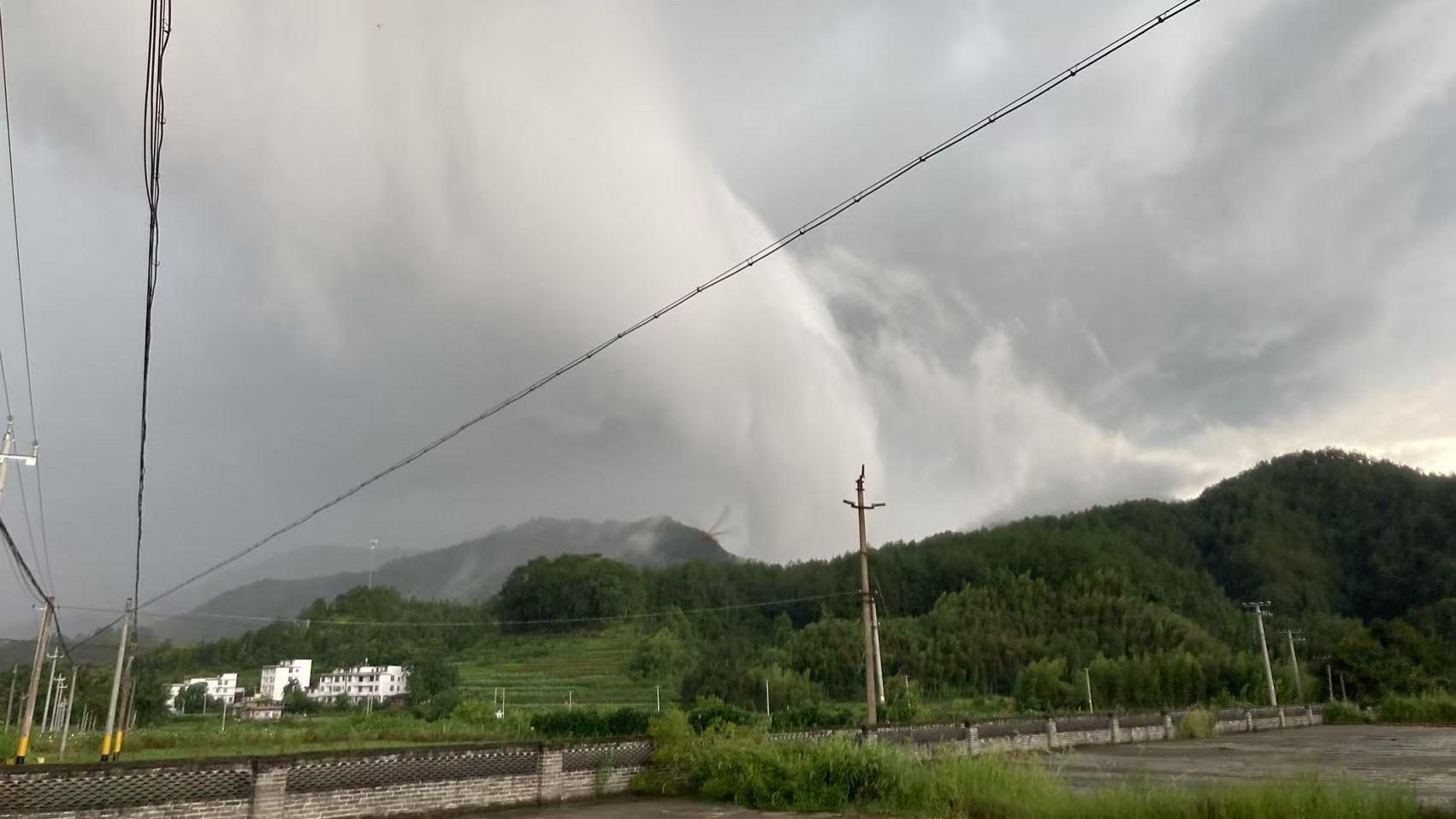 职业股民AI记：终将老去