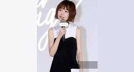 【炸裂！55岁鲁豫胖出新高度，曾被骂“没情商”的她美到全网跪服！】
家人们！还记