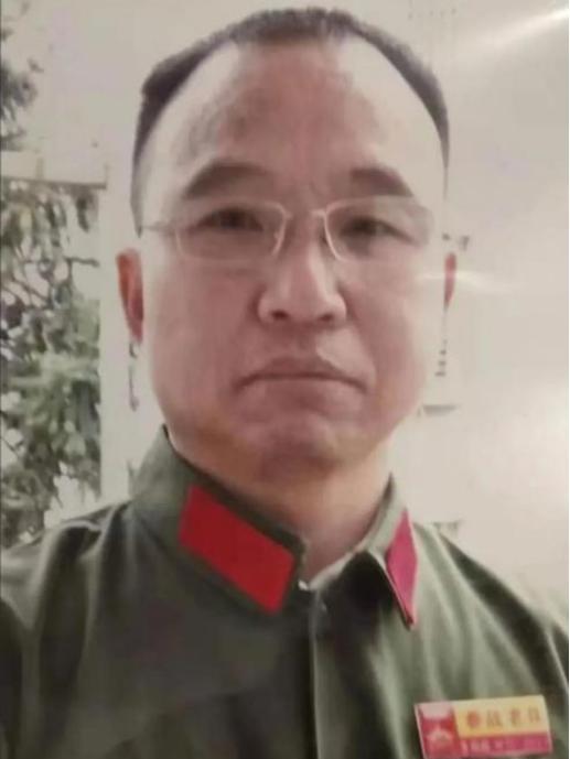 1984年，战士李陶雄中弹后抢救无效，壮烈牺牲。他的遗体却在送往安葬途中两次掉落