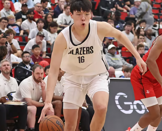 北京时间7月24日，中国篮协发声：同意杨瀚森不参加亚洲杯的国家队集训和比赛！
