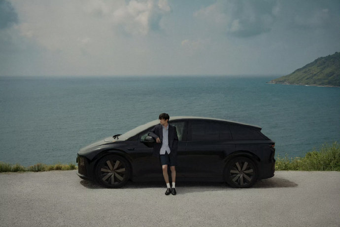 前三季度总营收达835亿元
持续领跑新势力。其中人工智能领域投入超60亿元，覆盖