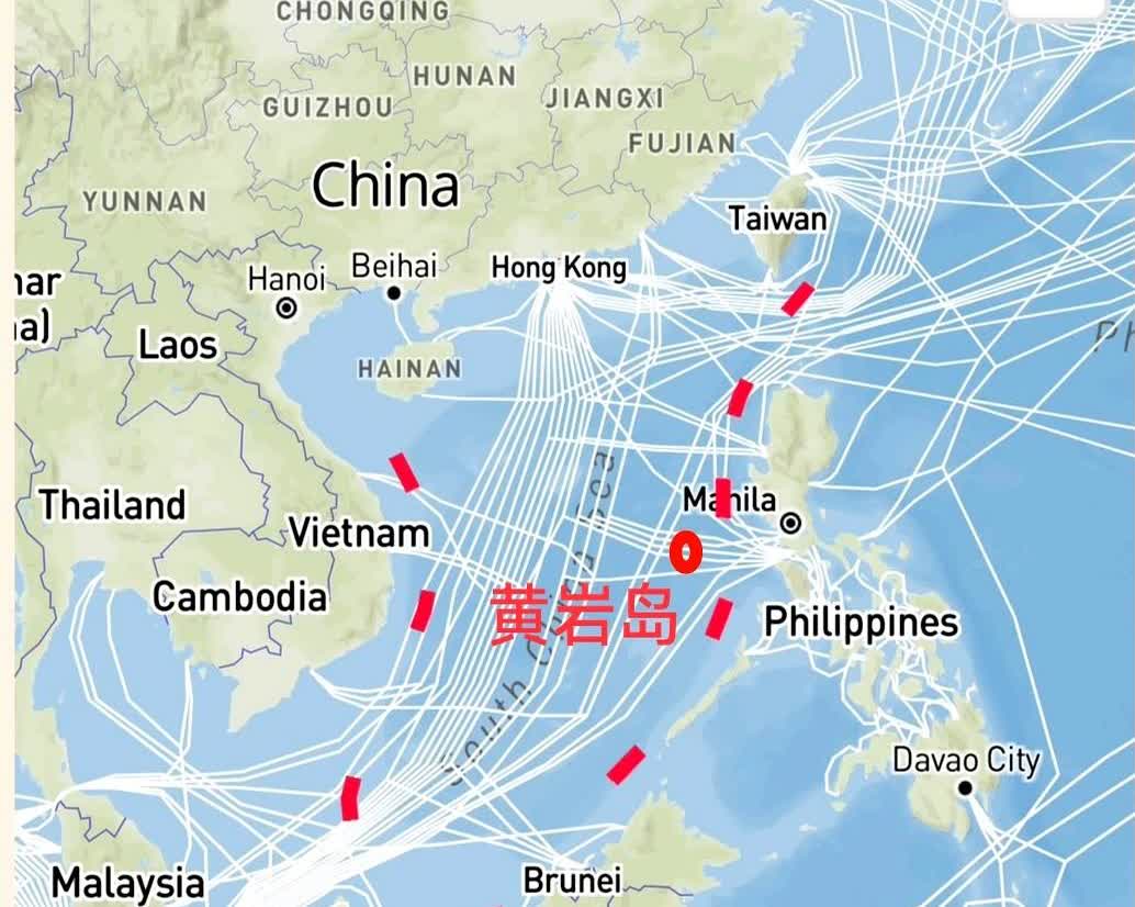 黄岩岛这步棋，确实有点意思。

明明有能力一夜之间就把它填成一个大岛，彻底断