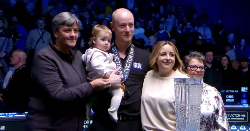 虽然2：9的比分看起来很悬殊，实则韦克林至少3次以上打丢了超分球，还有不少简单失