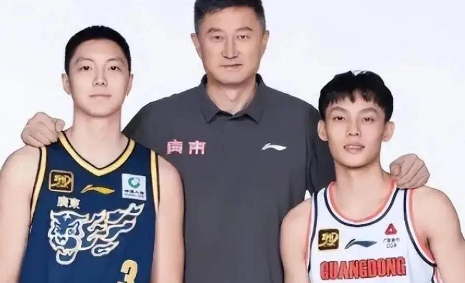 关于陈国豪，北控还是行行好吧！
陈国豪大概率是熬出了头，据说是要进入自由市场了。