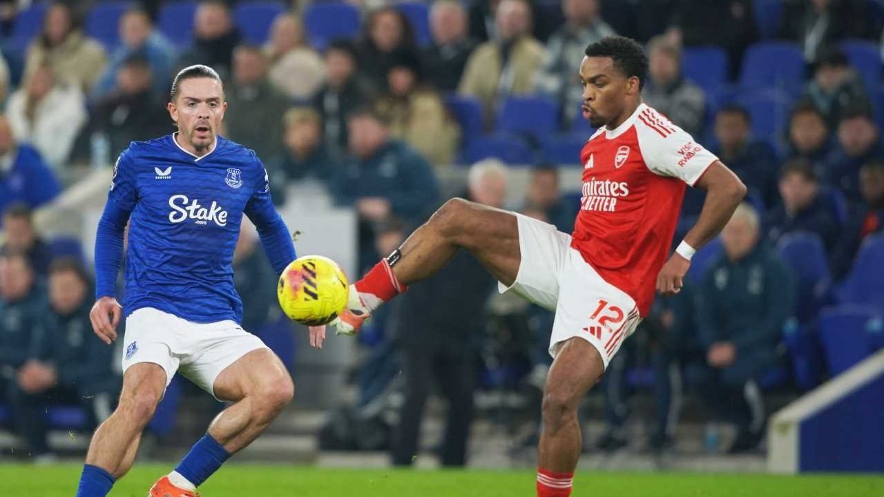 曼联在一月份引进这位埃弗顿球员吗？