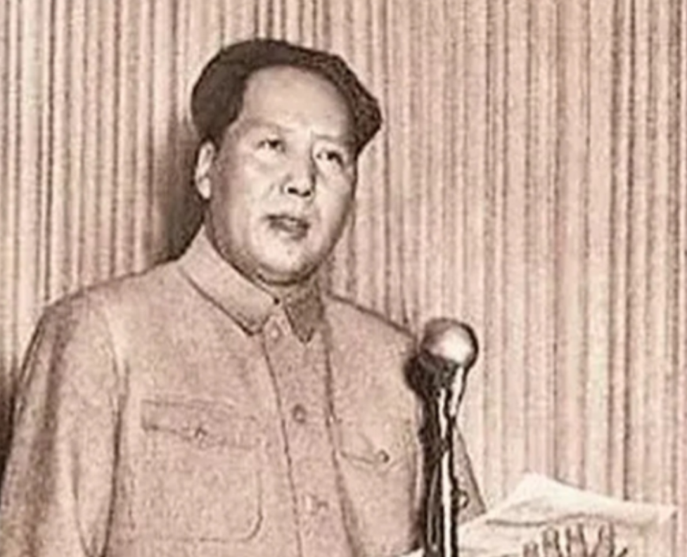 在抗美援朝战争胜利的时候，主席说了一句令人难忘的话:“对美国军队，如果不接触它，