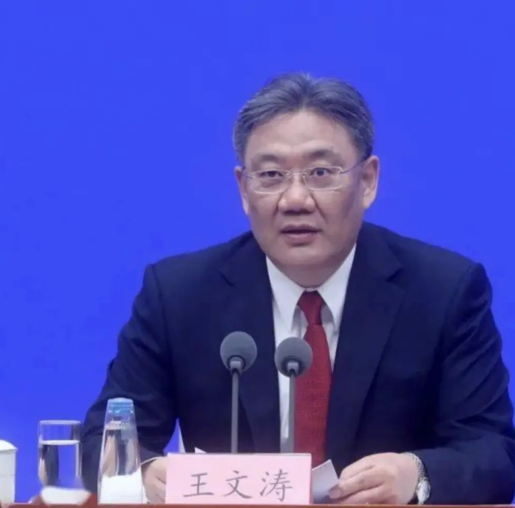 发现一个现象，中国反制美国和加拿大的商品，几乎都是农产品和肉产品，基本上没有工业