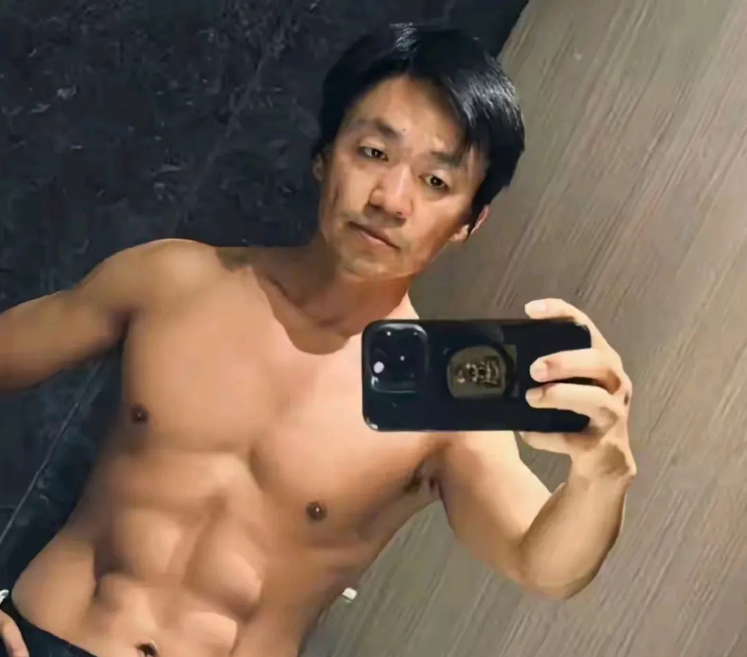 没想到40岁的王宝强还这么自律，不得不让人佩服呀！