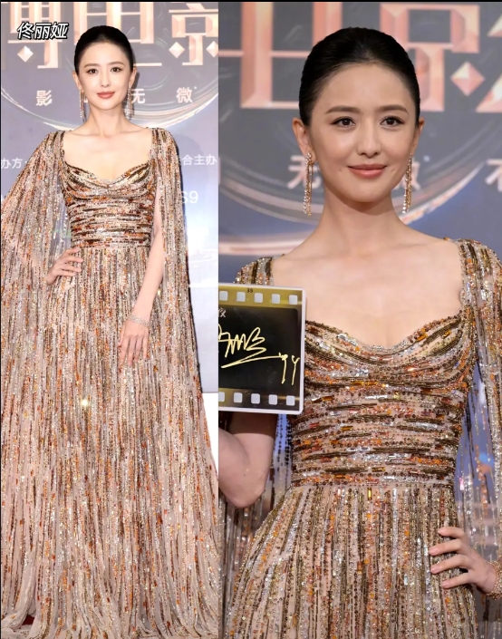 果然，女人过了40+就要往优雅高 贵里打扮，千万不要走少女风，就连女明星也不能例