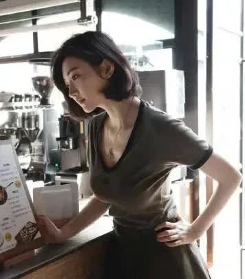 张继科糊涂啊，这么纯的女人，也舍得放弃啊。[捂脸][捂脸][捂脸]