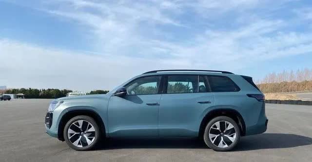 Assist碰撞警告系统（IQ. Drive智驾管家）等，这些功能可以在日常驾驶