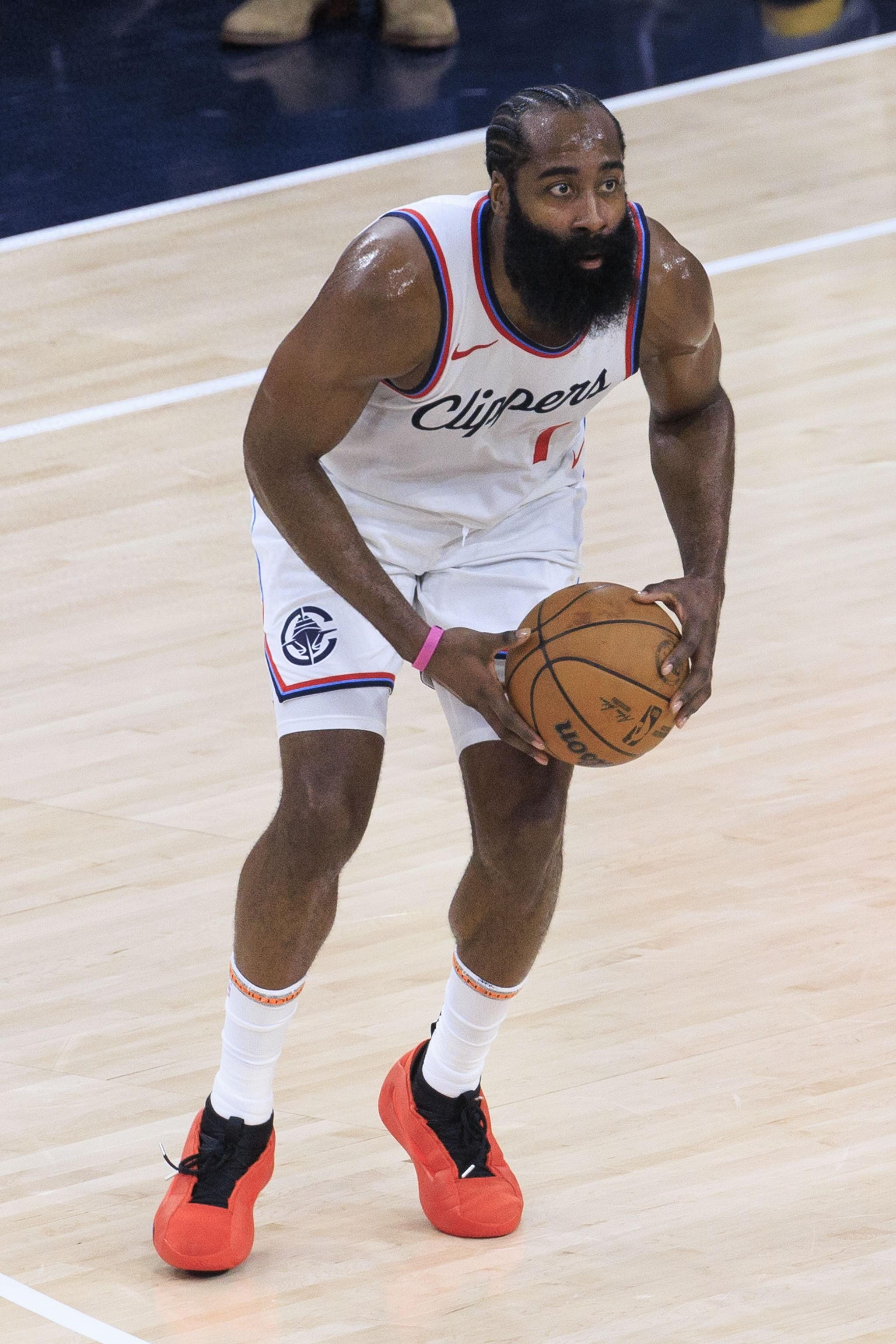 哈登，不愧是曾经的NBA第一分卫