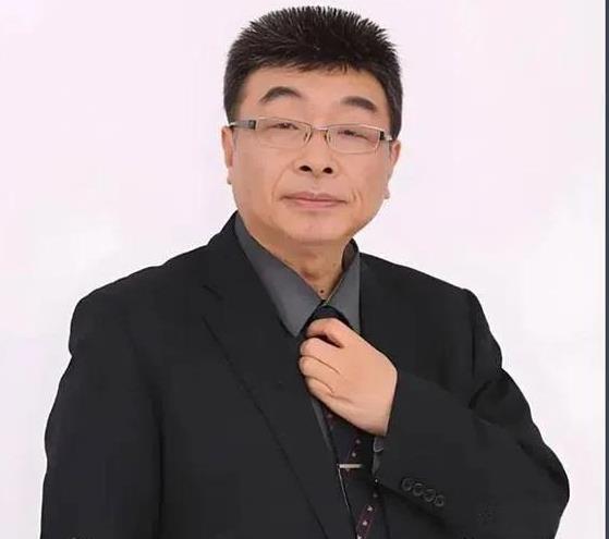 忽发奇想，假如郑丽文这次当选国民党主席失败，那么我们是不是可以征召台湾的各路真正