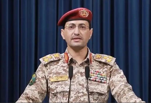 也门政府军7月16日，在红海海域缴获了750吨武器，其中包括雷达、防空系统、多种型号的导弹等