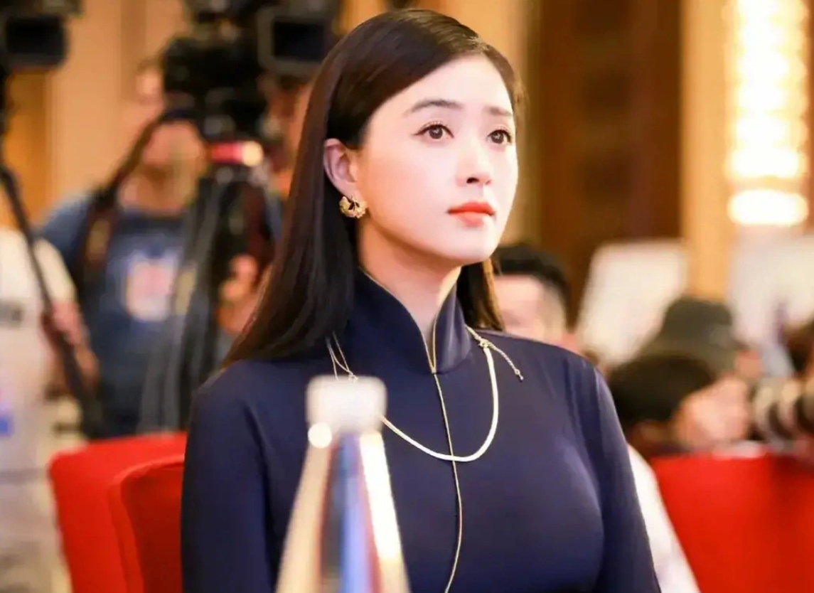蒋欣的颜值是什么水平？