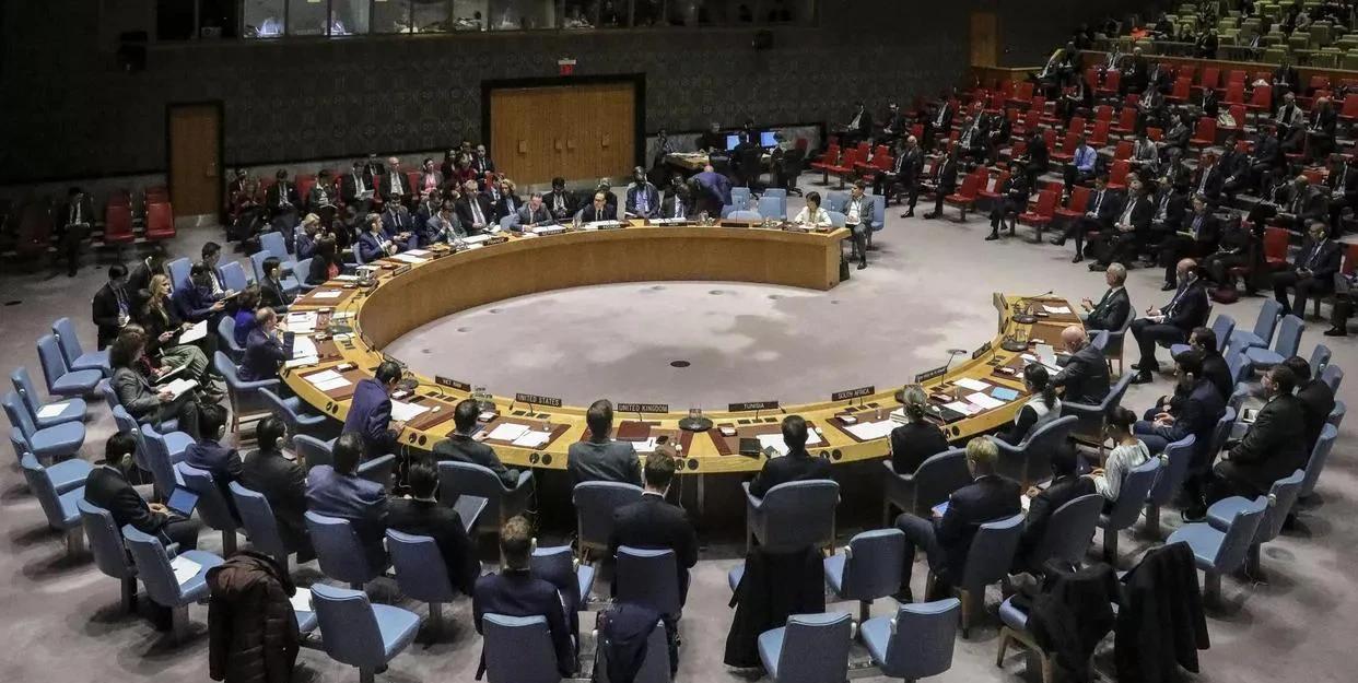 当地时间2月24日，美国向联合国安理会提交了一份有关俄乌冲突问题的提案，极为罕见