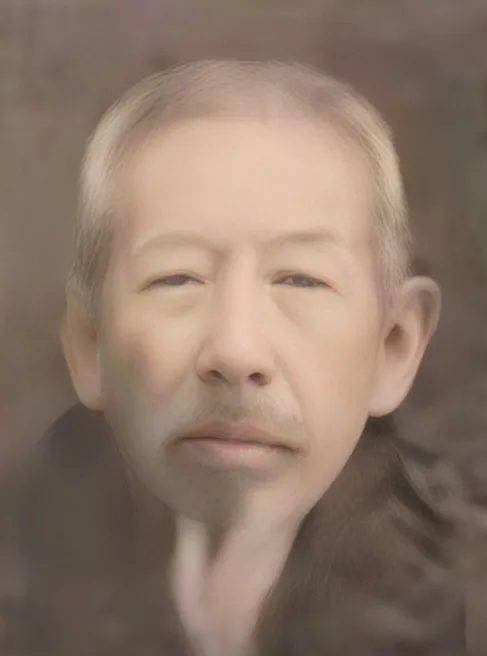 了明禅师，原名雷恒成，他出生于1876年。

雷恒成是清王朝的远房皇亲，早年，他