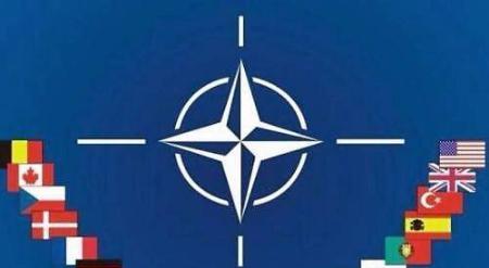 北约国家已经有30多个了，日本韩国也想加入，为什么我们不加入？说白了，我们才不会