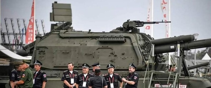 美国武器为啥这么火











中东土豪为啥花大价钱买美国武器？难道只