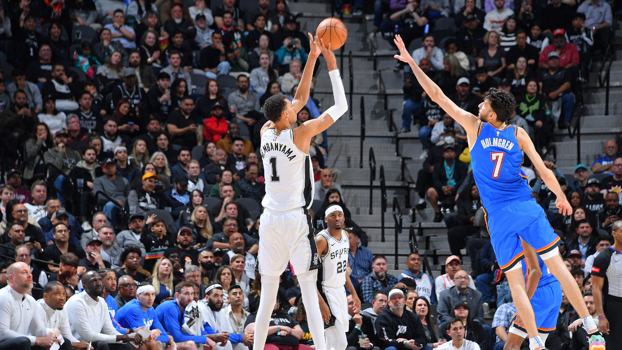 3月27日竞彩篮球四串一推荐：湖人VS公牛，马刺VS骑士，暴击7W+