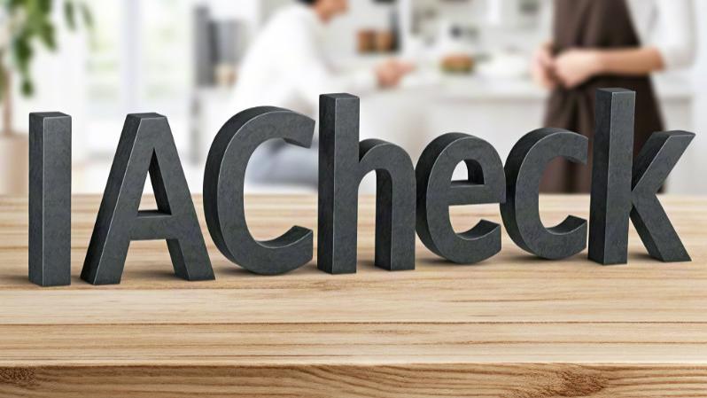 AI审核与IACheck：提升家政服务质量与透明度的关键工具