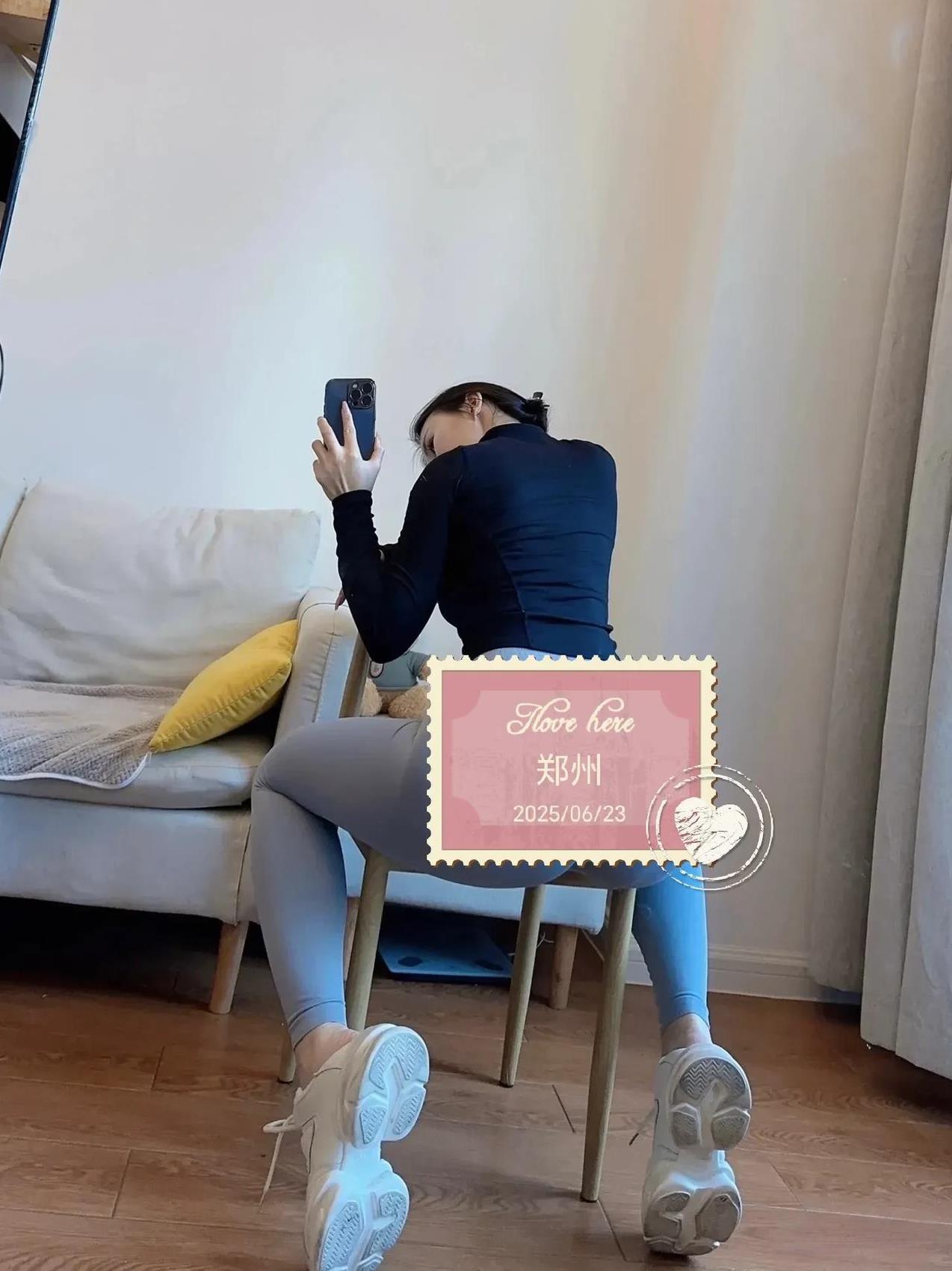 男人或女人
一旦陷入到爱情
不管对方说的谎言有多么低级
他（她）都信以为真