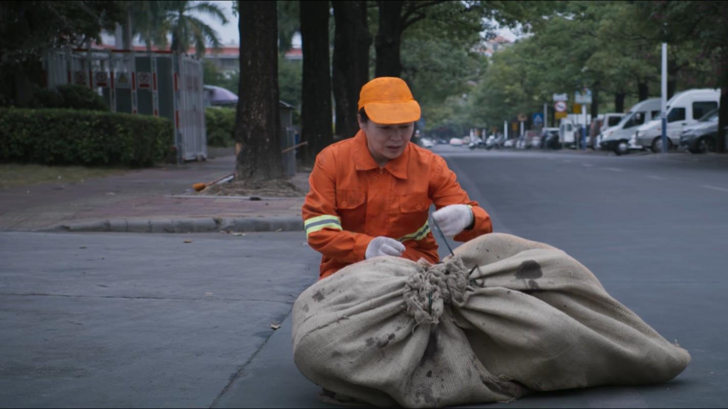 《对决》第一集武剑被狙击手打晕