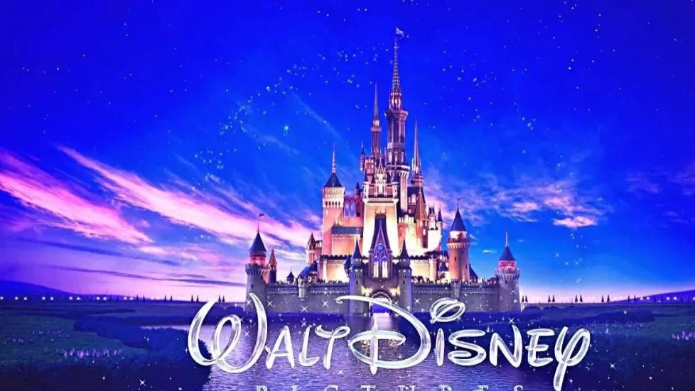 童话背后的真相：圣诞老人是毒贩前科？迪士尼的破例全是生意