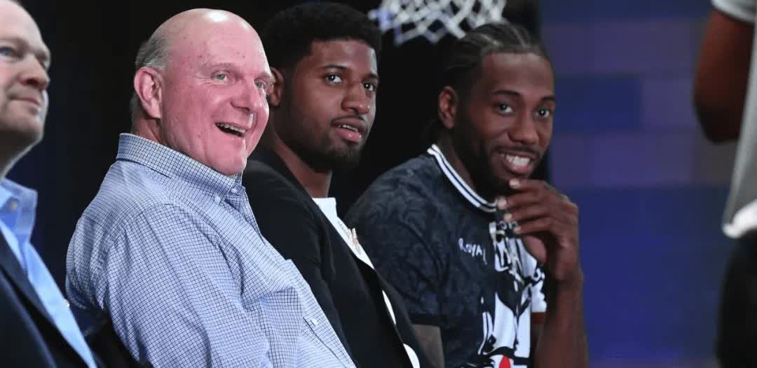 快船超级巨星伦纳德遇到大麻烦了！今天据美国名记Rob Murrows透露，NBA
