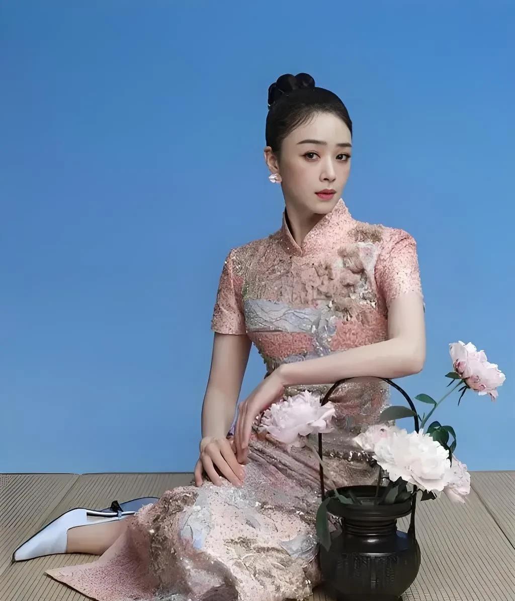 蒋欣说：年轻的时候红了，很可怕，因为人会变得膨胀。觉得自己好了不起，我红了，所有