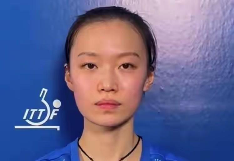 小将张翔宇遇强敌，手不软，挺进资格赛最终轮。
         19岁的国乒小将