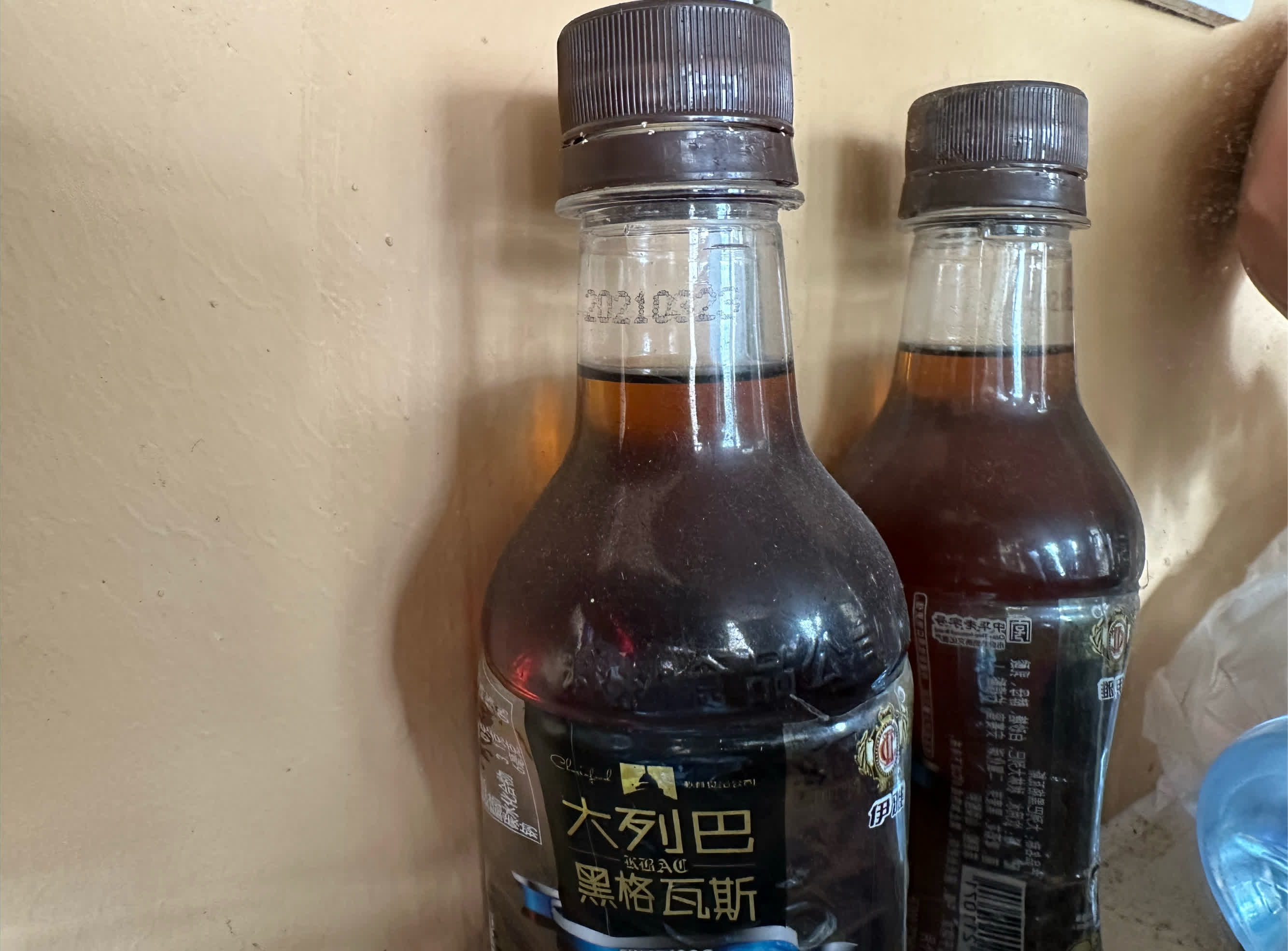 （1269）：与人走之后，要烧掉他生前所有的东西不同，宋昊然所有的东西都留着，包