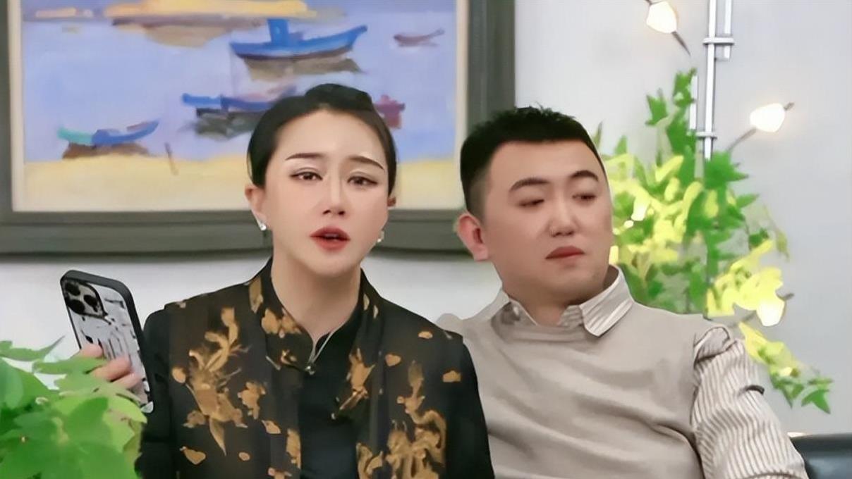 18线女星嫁给农村小伙，老公回应：不在意过去