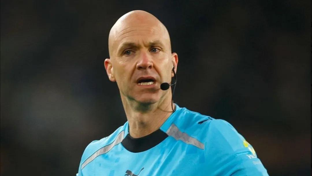 天空体育+TA：阿森纳运作布莱克本新星！