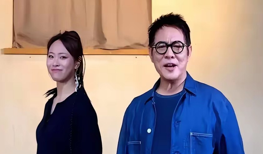 吴京要用凌云替换那尔那茜了吗？近日关于那尔那茜的事，网上传出了诸多关于吴京要赔惨