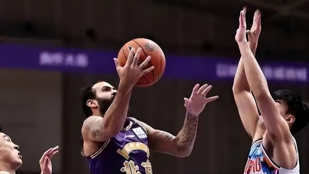 北控三外援确定，张庆鹏要完成任务，“压力山大”！